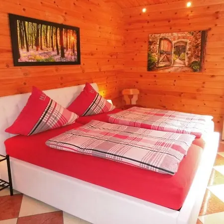 Holiday Log Cabin *